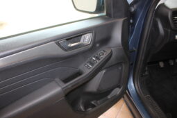 
										Ford Kuga 2.0 diesel Hibrid full									