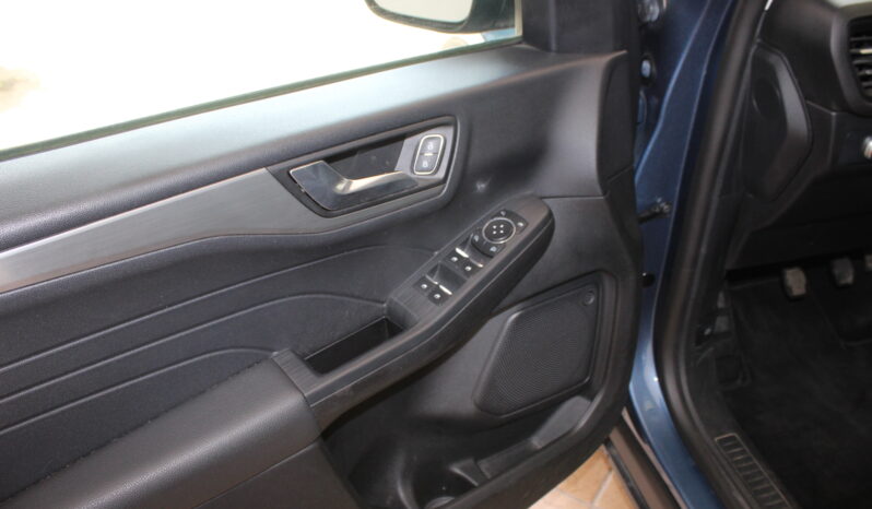 
								Ford Kuga 2.0 diesel Hibrid full									