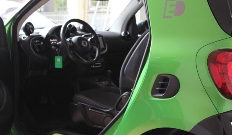 
								Smart For Two electric Passion full									