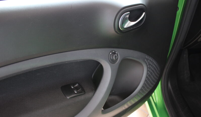 
								Smart For Two electric Passion full									