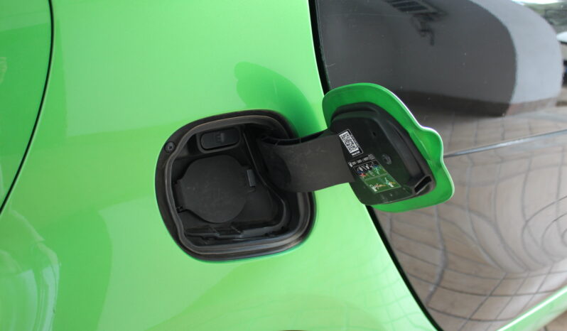 
								Smart For Two electric Passion full									