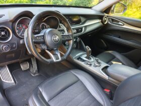 Alfa Stelvio Q4 190cv Sprint
