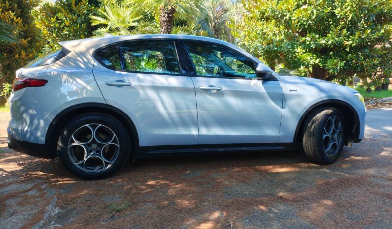 
								Alfa Stelvio Q4 190cv Sprint full									