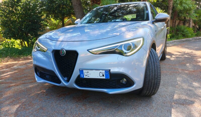 
								Alfa Stelvio Q4 190cv Sprint full									
